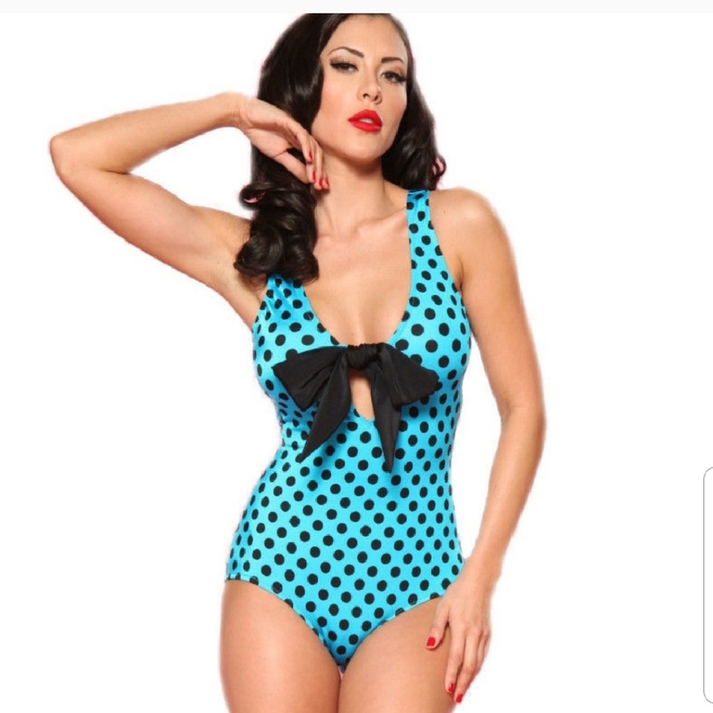 Bettie lage swim suit new with tags